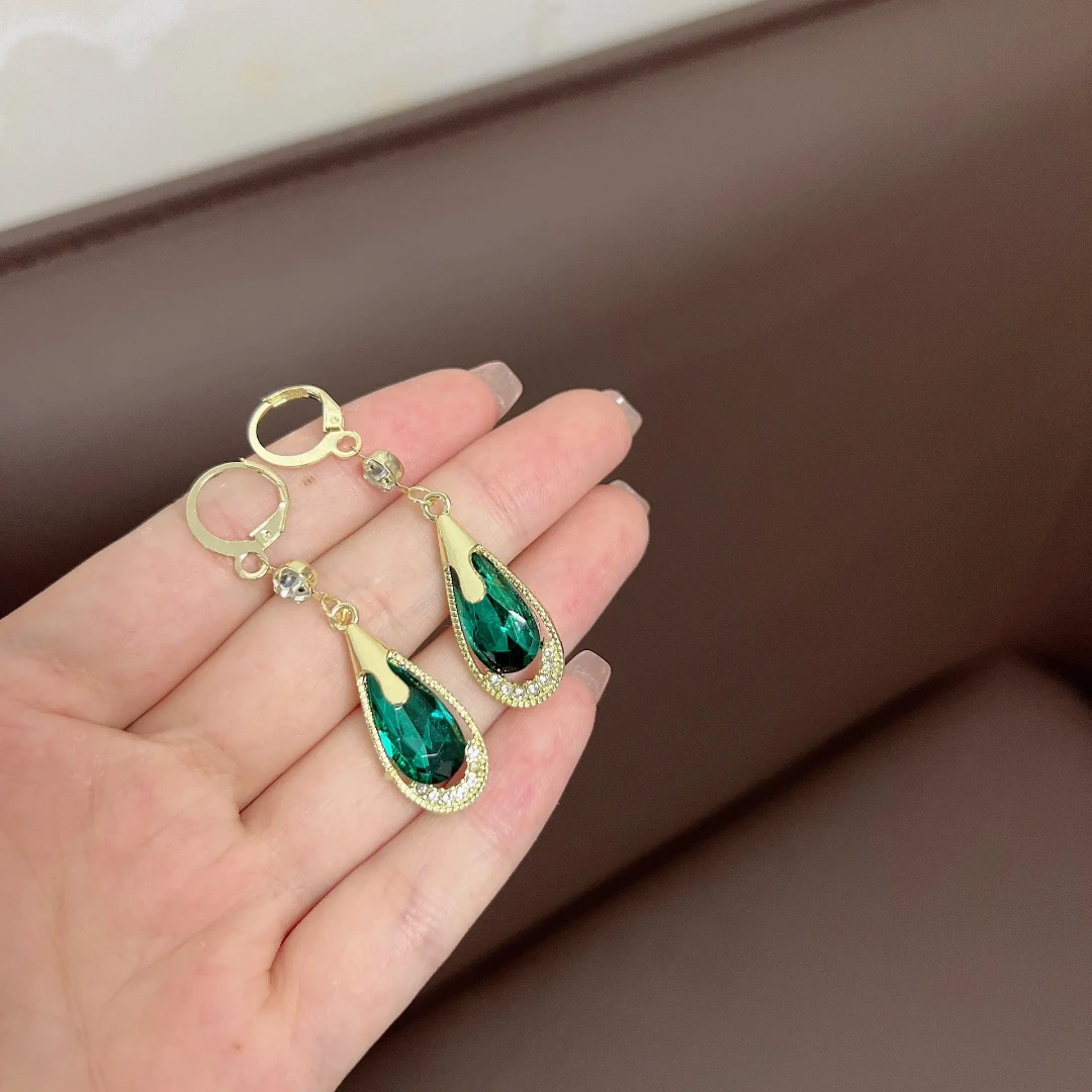 1748954438200 Sterling Silver Post Rhinestone Water Drop Earrings Dark Green Code-76 - Image 1