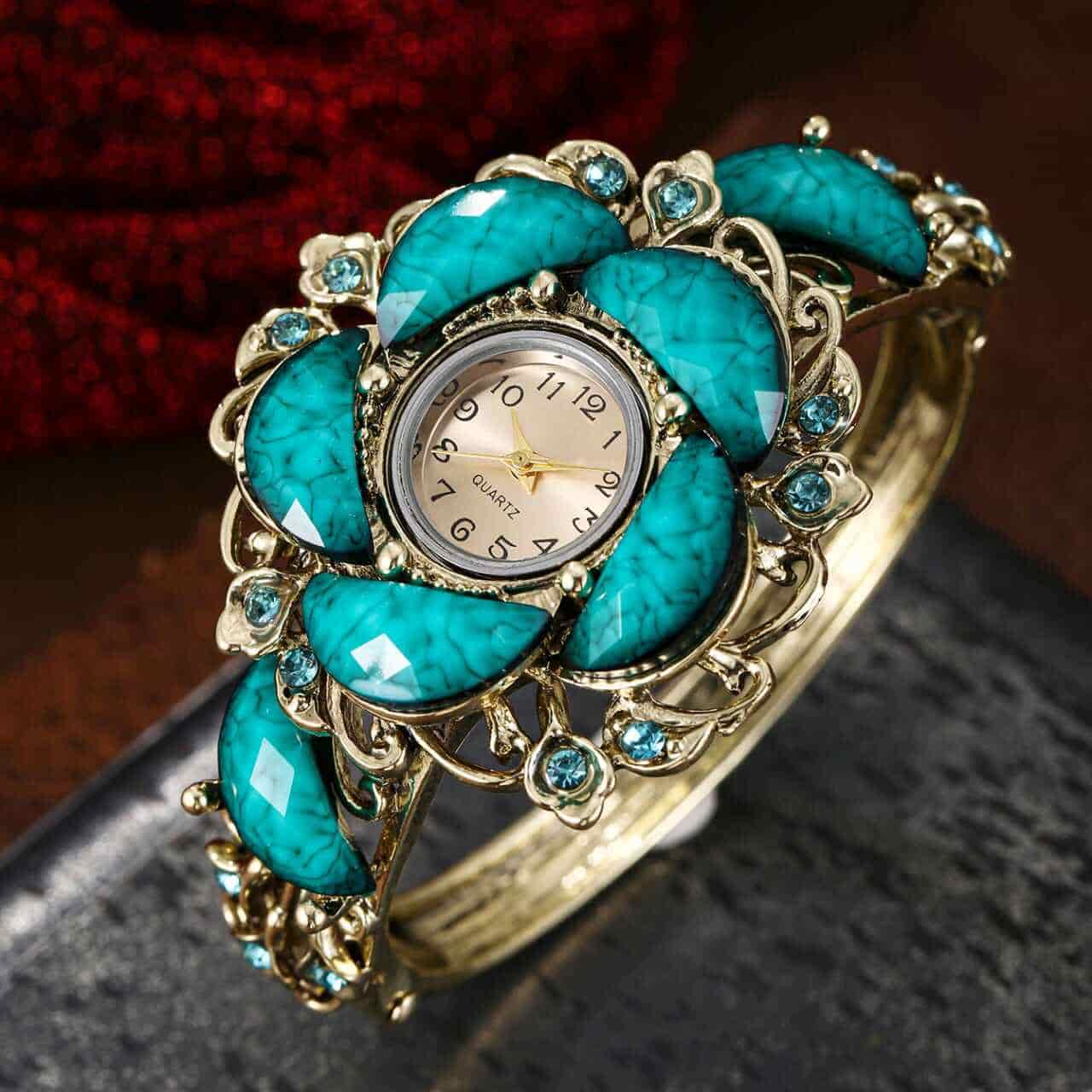 WhatsApp Image 2026-01-19 at 8.34.56 PM Luxury Rhinestone Reloj Mujer New Diamond Moon Bracelet Watch Sky Blue Code-274b - Image 1